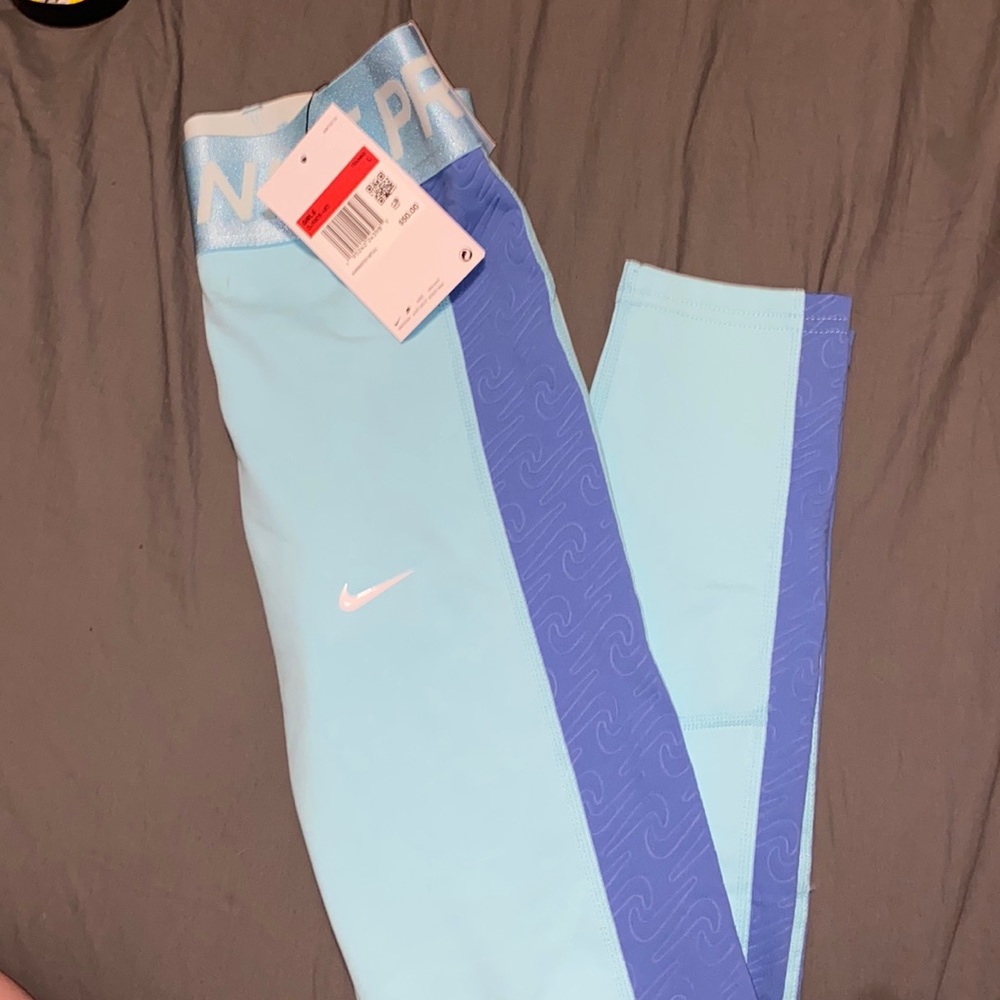 Nike pro leggings